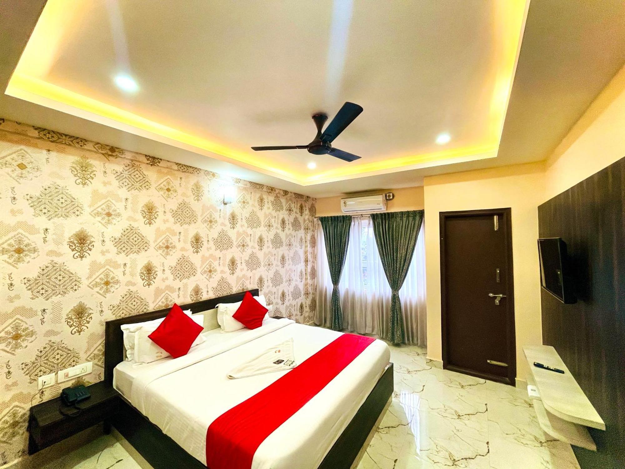 Aura By Agira Hotels Yelahanka Exterior foto